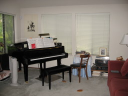 Piano in old location